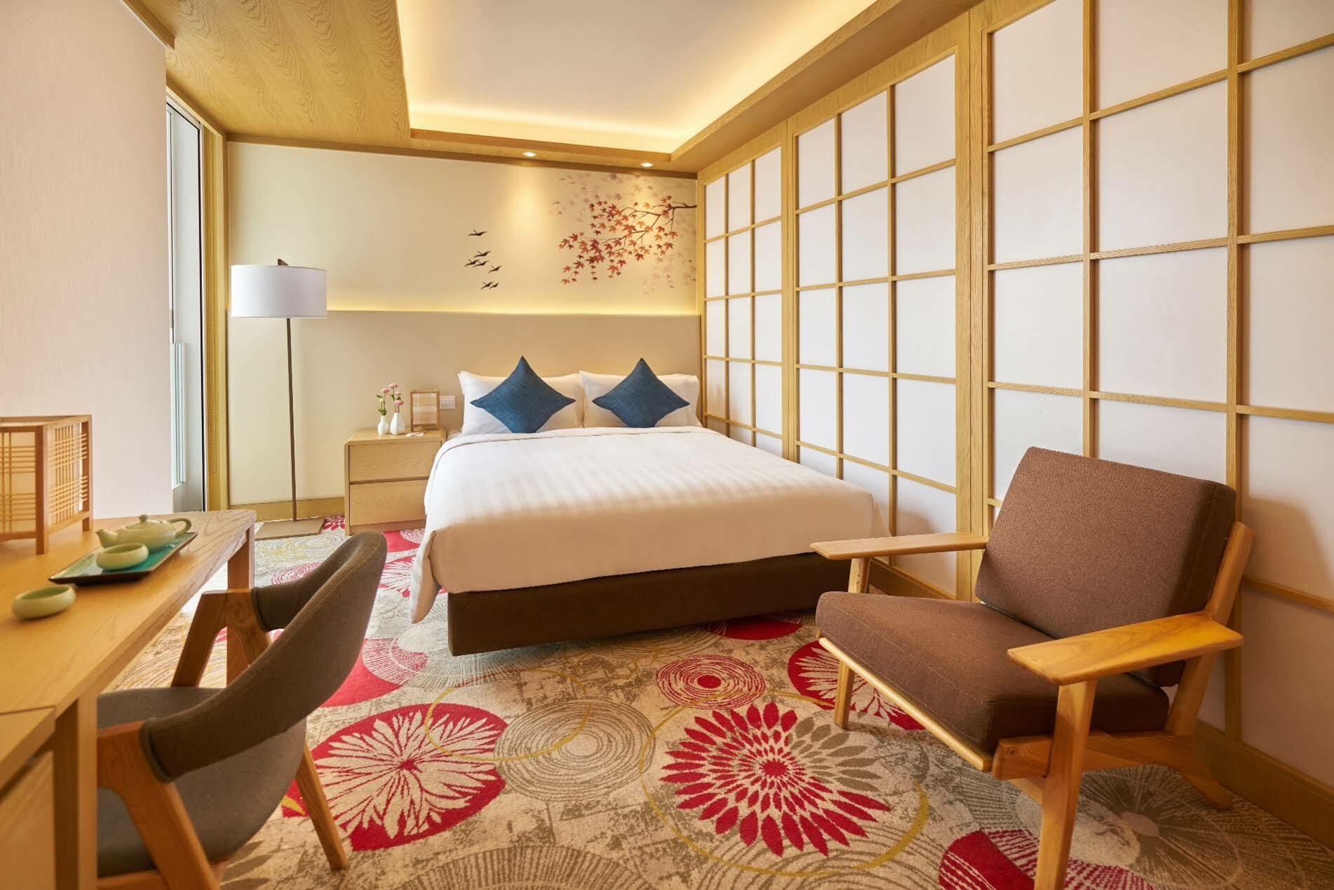 Hotel Cozi Resort Tuen Mun Гонконг Экстерьер фото